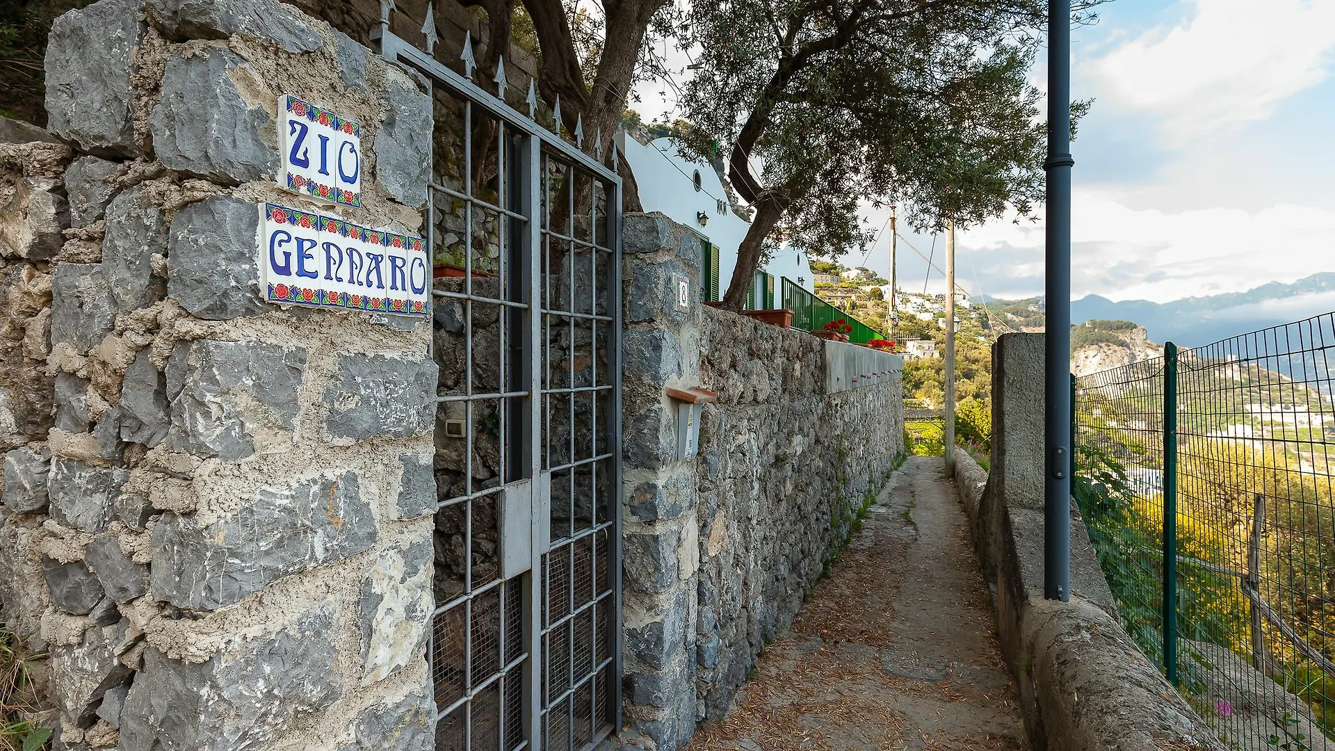 מלון אמאלפי Residenza Gennaro 3*,  איטליה