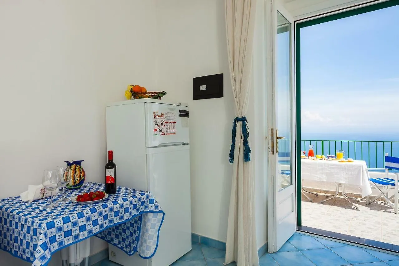מלון אמאלפי Residenza Gennaro בית הארחה